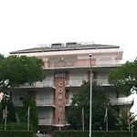 Hotel Consul