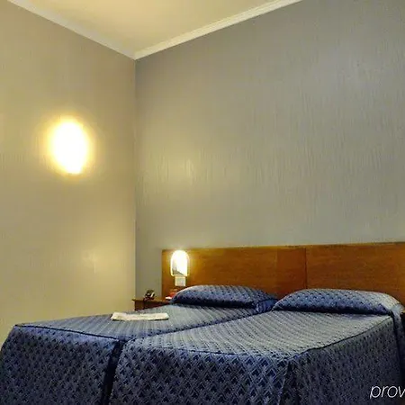 Consul 3* Řím